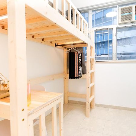 Shared Dormitory Wan Chai Road 187 Гонконг Экстерьер фото